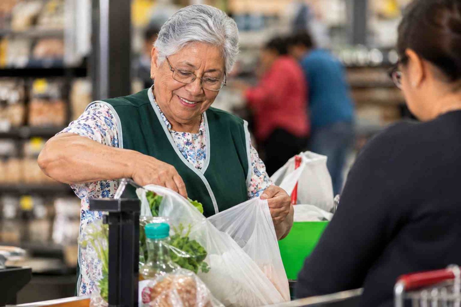 Cómo encontrar personal con experiencia: un servicio gratuito para contratar mayores de 60